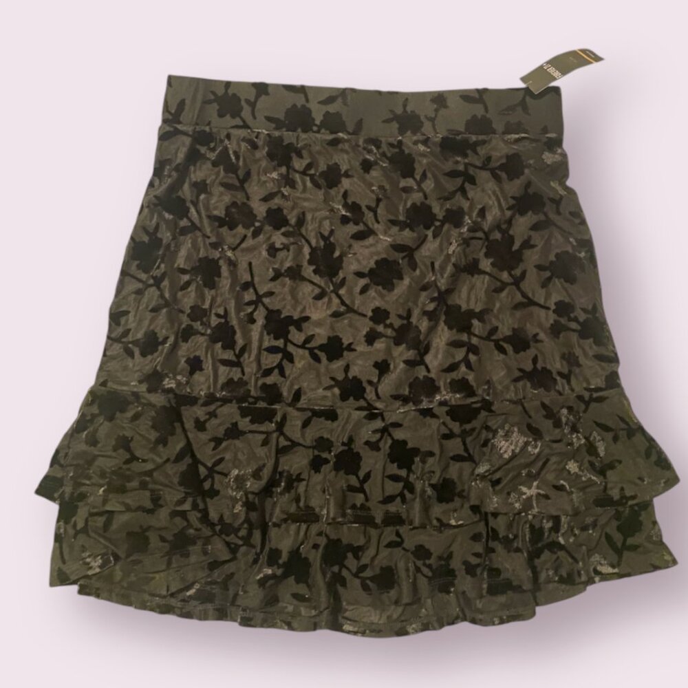 ⭐️ Velvet Floral Sexy Romantic Chic Girly Modern Fairy Party Ruffle Mini Skirt
